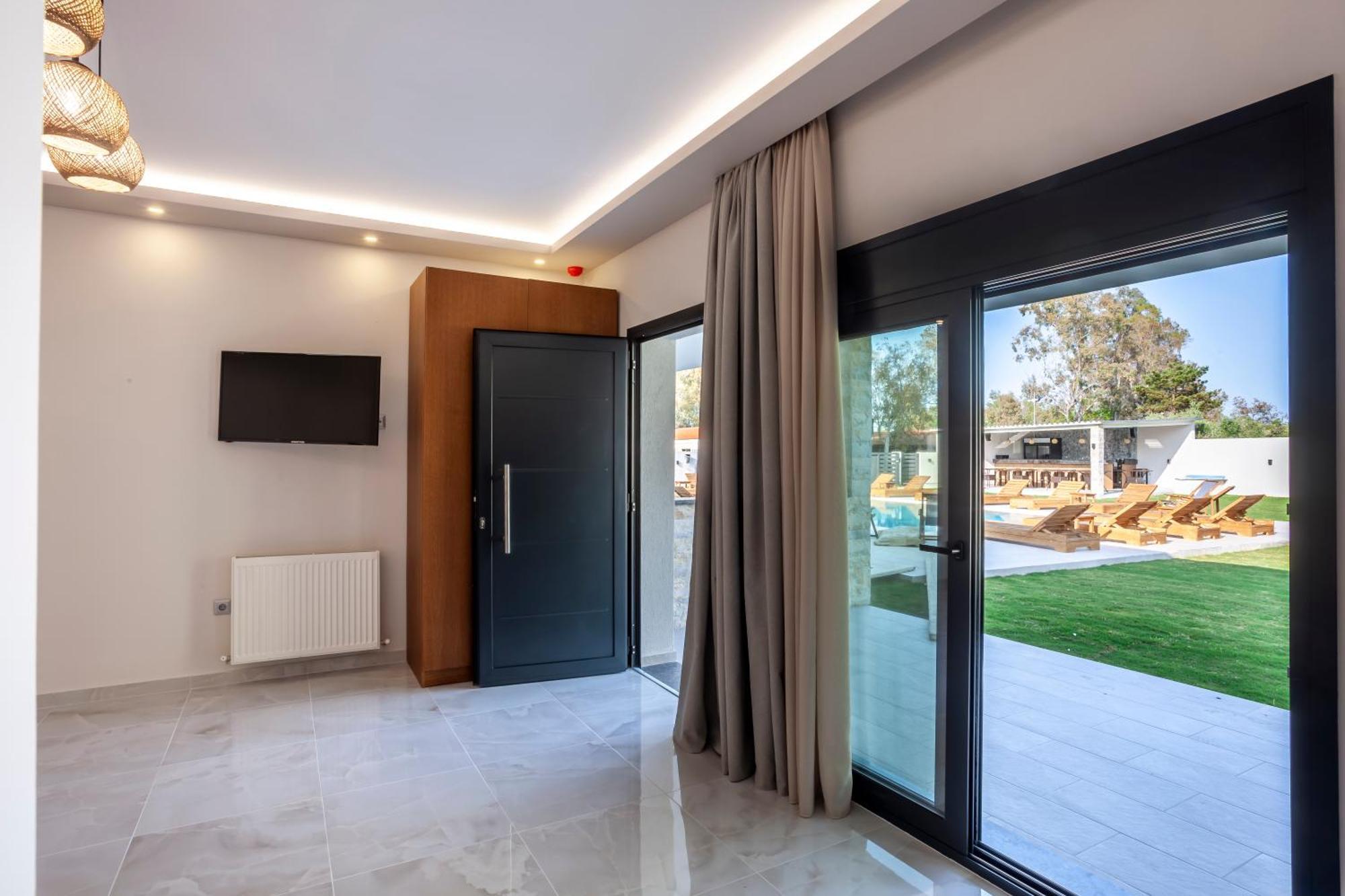 Olia Seaside Residence 120M From The Beach 佩科霍里 外观 照片